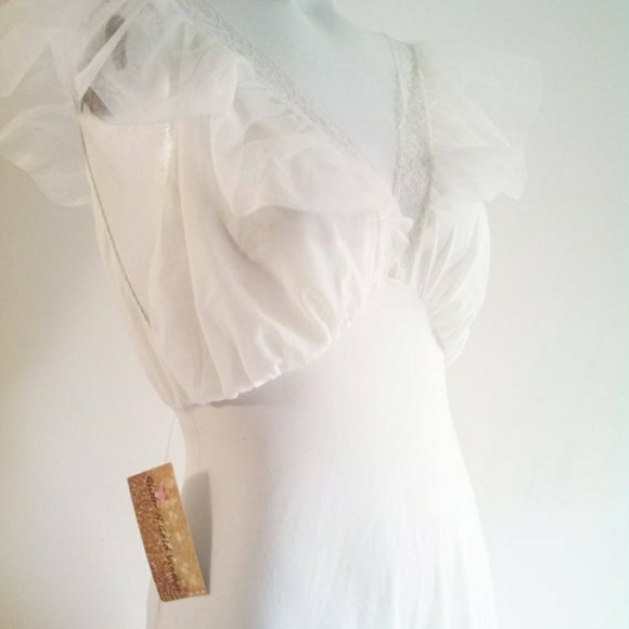 SOLD🤩 Vintage Van Raalte nightgown 50s Hollywood glam - Picture 5 of 14